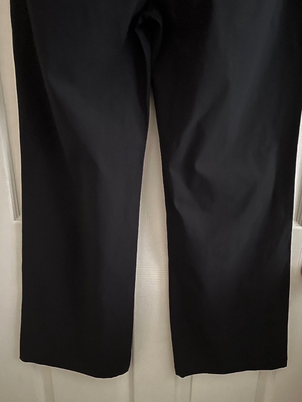 Vuori Womens Meta Wideleg Black Pants - Picture 11 of 11